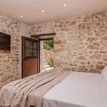 Idalia Retreat By Villa *